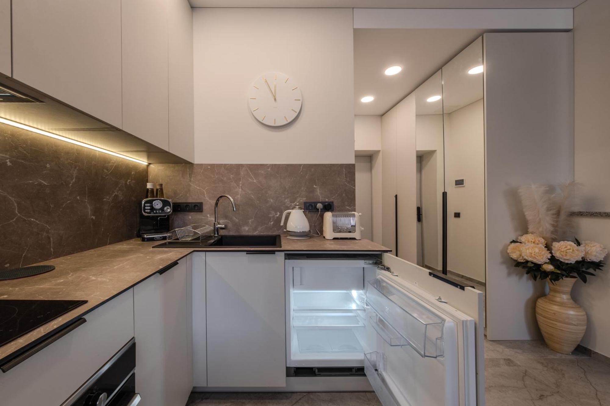 Apartament Old Town - Bajor - Self Check-in And Parking